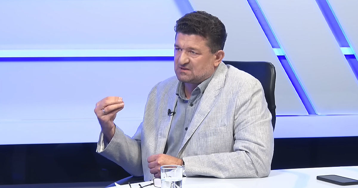 Мунтян: Когда власть 24 часа в сутки говорит о войне, не ждите инвестиций.