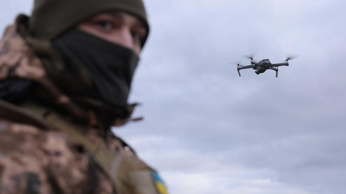 В течение ночи о взрывах и уничтожении беспилотников сообщали жители нескольких районов Крыма.