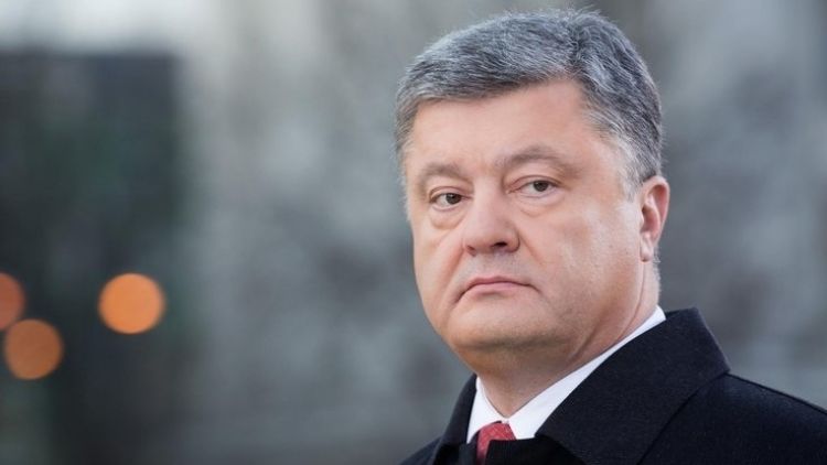 Президент Украины Петр Порошенко раскритиковал идею некоторых политиков касательно отказа Киева от Донбасса.