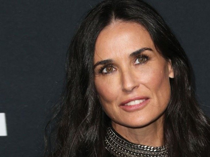 Actriţa Demi Moore este faimoasă pentru faptul că se păstrează foarte bine în ciuda trecerii timpului. 