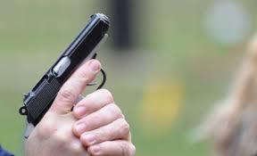 Procuratura militară a deschis dosar penal pe faptul determinării la sinucidere.