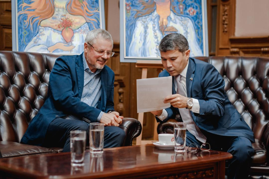 Казахстан и Молдова хотят проводить общие мероприятия в сфере искусства.