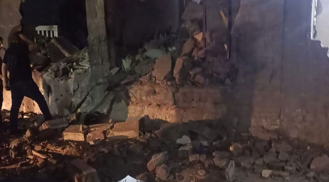 Сильный взрыв раздался в ночь на пятницу в расположенном на берегу Красного моря египетском городе Таба. 