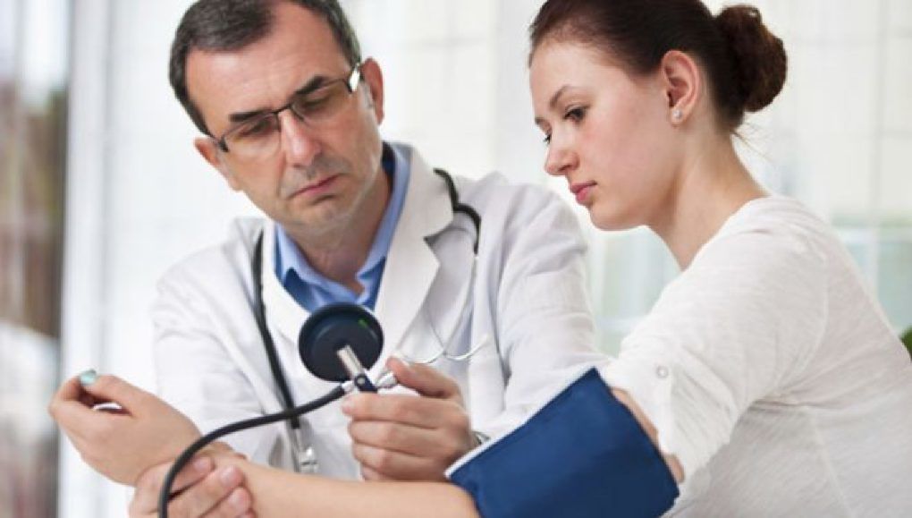 В первый день кампании „Un doctor pentru tine" 750 человек прошли обследование.