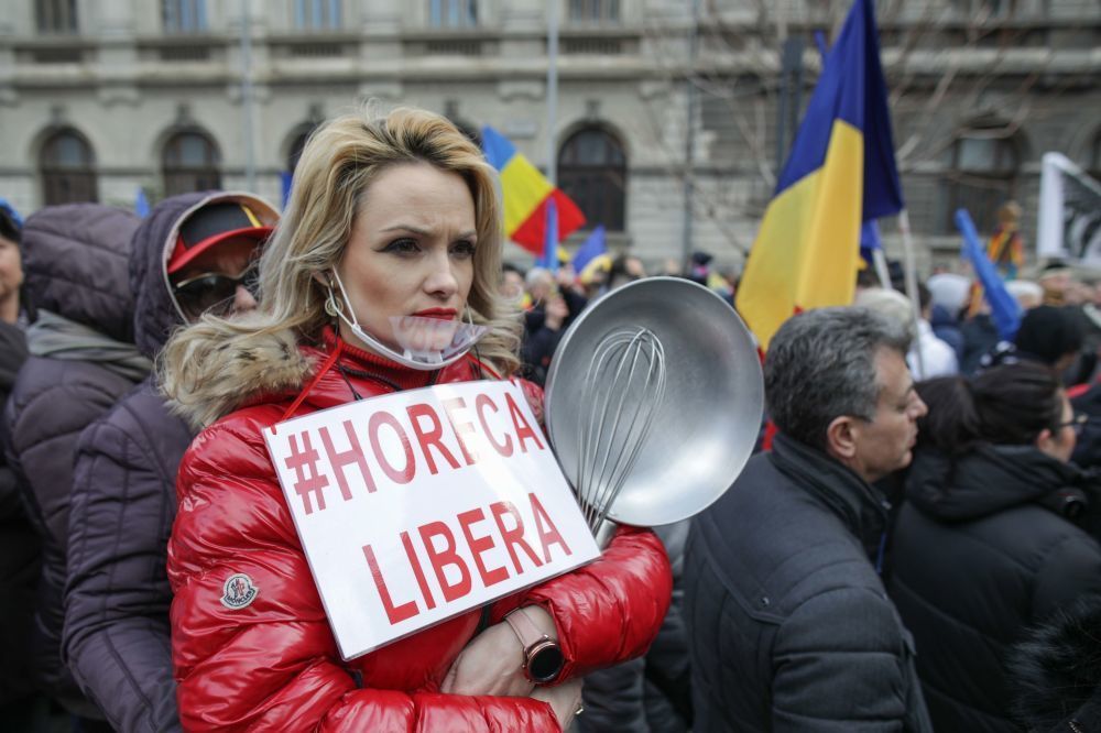 В Румынии прошли массовые протесты против COVID-ограничений.