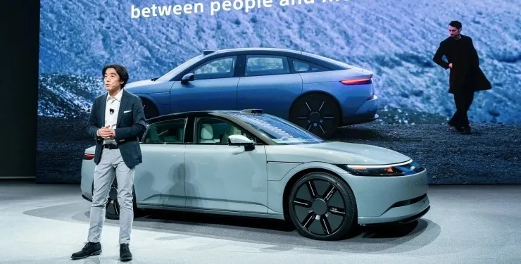 В США официально представлен первый автомобиль Sony.