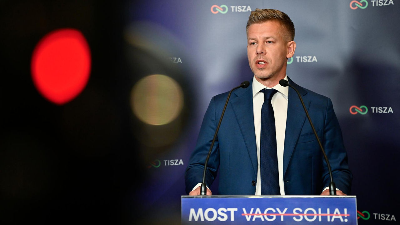 Мадьяр изменит конституцию Венгрии, ограничит количество сроков премьер-министра.