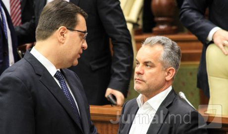 ДП занимает первое место и по размеру пожертвований.