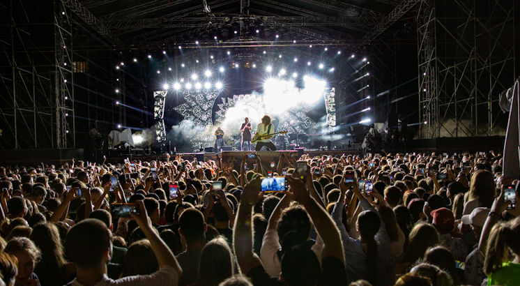 Chișinău Youth Fest: Concert cu interpreți celebri în centrul Capitalei.