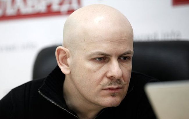 Известный журналист, писатель и телеведущий Олесь Бузина был убит 16 апреля