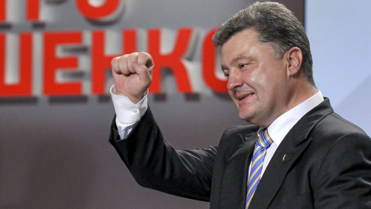 Petro Poroșenko a declarat că Ucraina se află în stare de război și că nu exclude o invazie rusă. Foto: Karadeniz Press