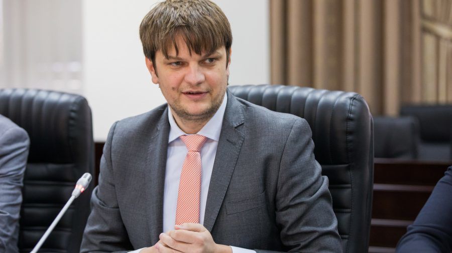 Министр инфраструктуры и регионального развития Андрей Спыну.