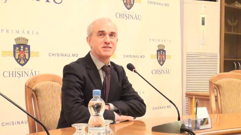 Генеральный директор Apă-Canal Chişinău обратился в суд после того, как был уволен в сентябре 2016 года. Фото: bizlaw.md.