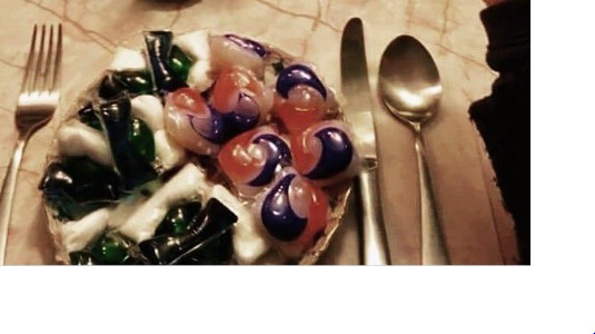  От употребления Tide Pods умерли как минимум 10 человек.