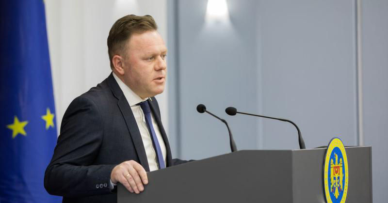 Бывший вице-премьер по вопросам реинтеграции Александр Фленкя.