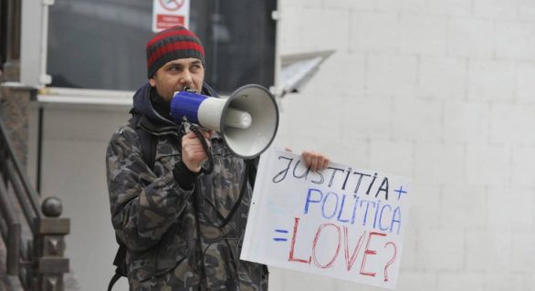 Brega a solicitat azil politic în Islanda: Viața mea e în pericol. Foto: facebook.com