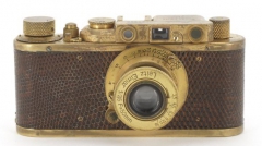 Camera, extrem de rară, a fost descoperită în urmă cu 12 ani şi ar putea fi vândută pentru un preţ record de peste două milioane de euro.