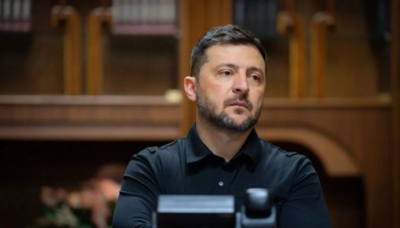 Zelenski: Rusia încearcă să ascundă lumii pierderile reale ale sectorului petrolier.