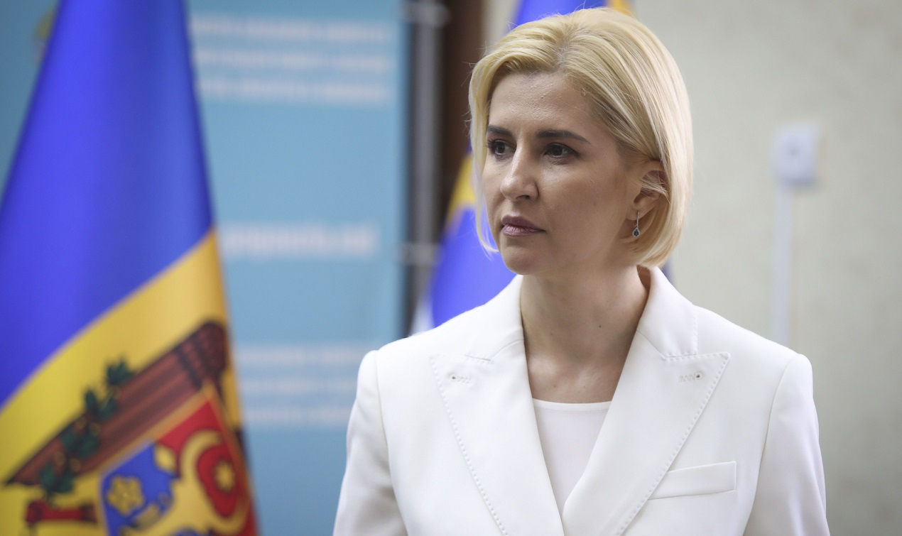 Влах: При демократии протесты не ограничиваются силой.