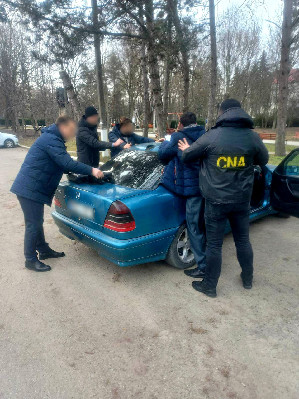 По данному факту было возбуждено уголовное дело.