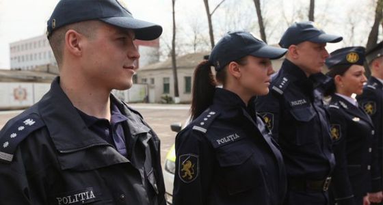 В столице и пригородах будет усилено патрулирование, а оперативные группы будут удвоены.