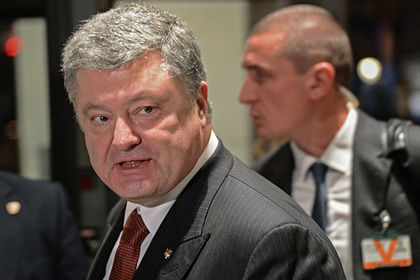 Порошенко назвал принятие закона о реинтеграции Донбасса сигналом Крыму.