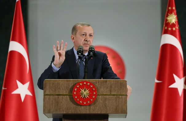 Recep Erdogan: Voinţa democratică nu se cumpără cu dolari