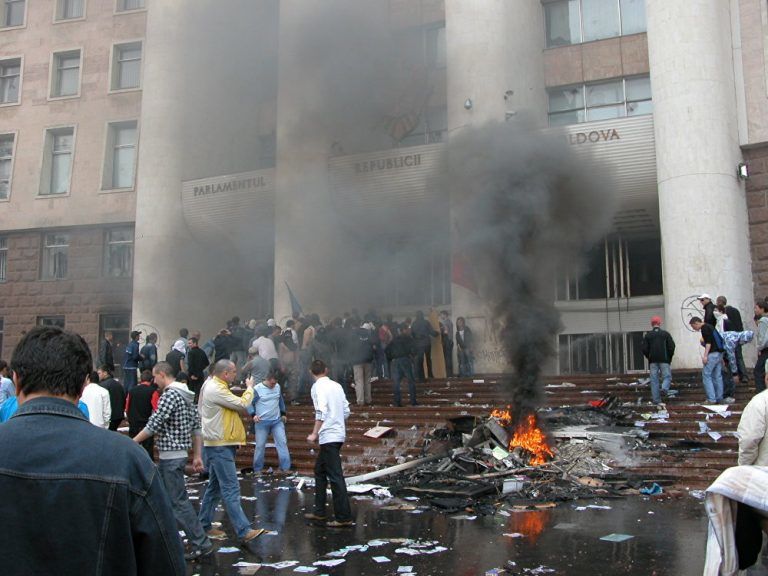 С момента протестов 7 апреля 2009 года прошло 11 лет.