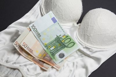 Femeia a fost dată în căutare în 2012 de către forţele de ordine de la Chişinău. Foto: antena3.ro