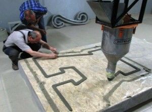 În R. Moldova a apărut prima imprimantă 3D. Poate construi o căsuță