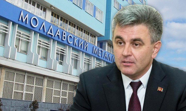 Красносельский также напомнил, что еще три года назад предприятие не работало.