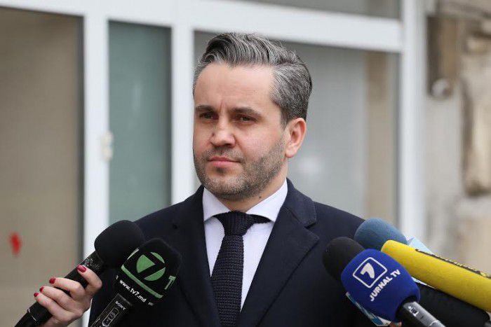 Igor Popa a precizat că magistrații au respins cererea lor prin care cer ca ședințele de judecată în dosarul Filat să fie publice. Foto: infomoldova.net