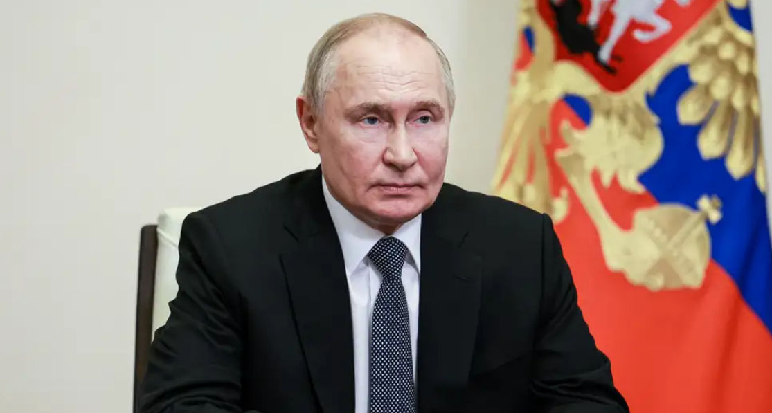 Путин обязал блогеров сообщать о себе в Роскомнадзор.