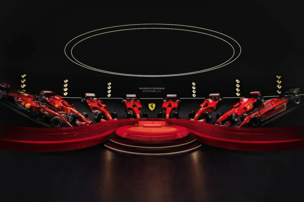 В музее Ferrari разрешили ночевать всем желающим.