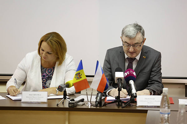 Casă nouă pentru șase persoane din internatul psiho-neurologic