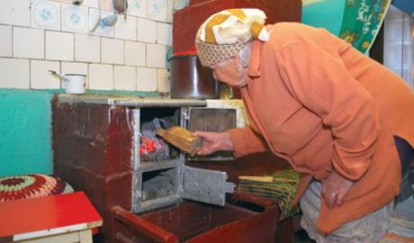 O femeie de 82 de ani din Briceni, intoxicată cu monoxid de carbon. Foto: adevarul.ro