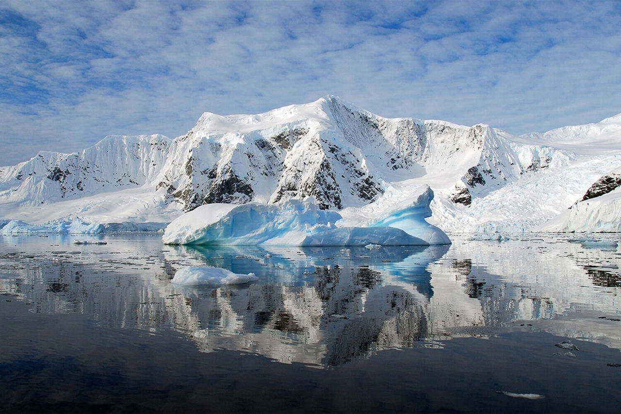 Scurgeri periculoase de metan, descoperite în Antarctida: Risc pentru încălzirea globală.