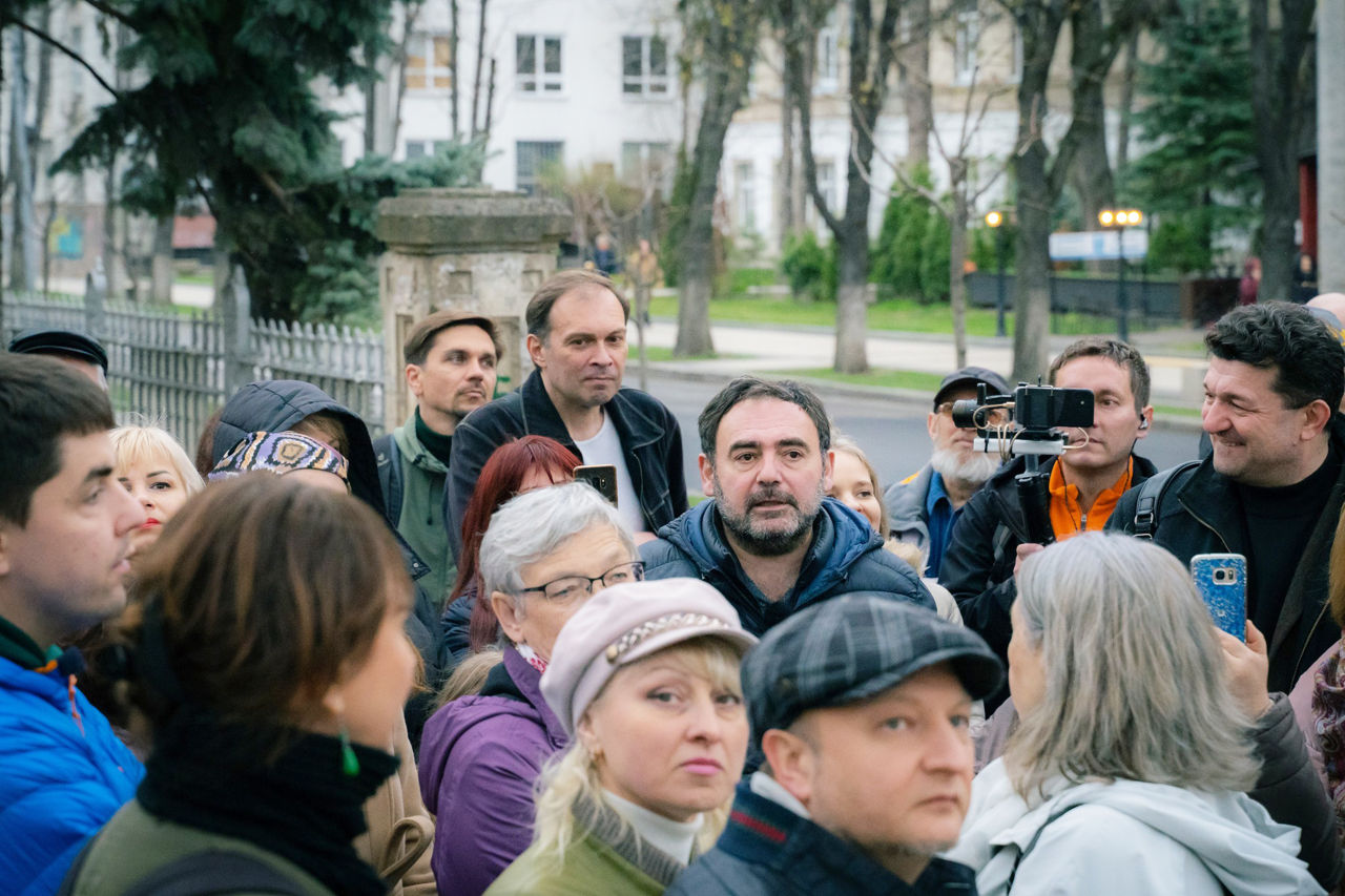 Ткачук: Поздравляю всех, кто понимает, что 1 мая - это не день шашлыка.