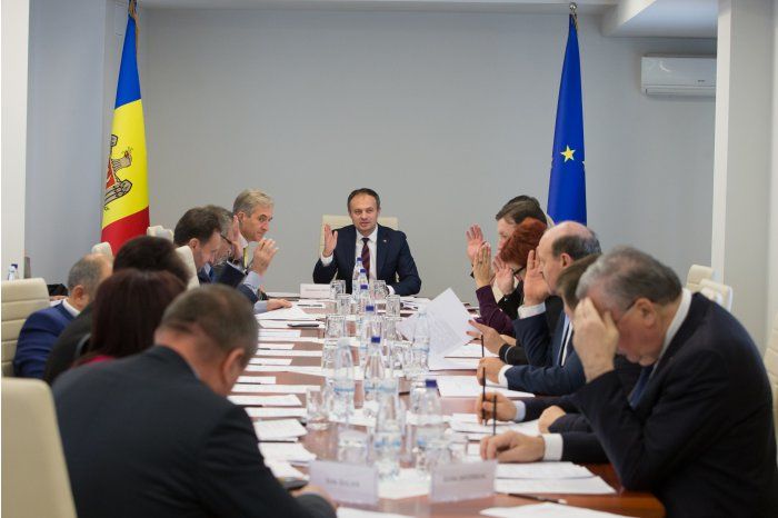 Слушания пройдут в контексте приоритета парламентского контроля, заявленного председателем парламента Андрианом Канду на эту парламентскую сессию.