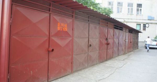 В столице будут эвакуировать гаражи, установленные незаконно.