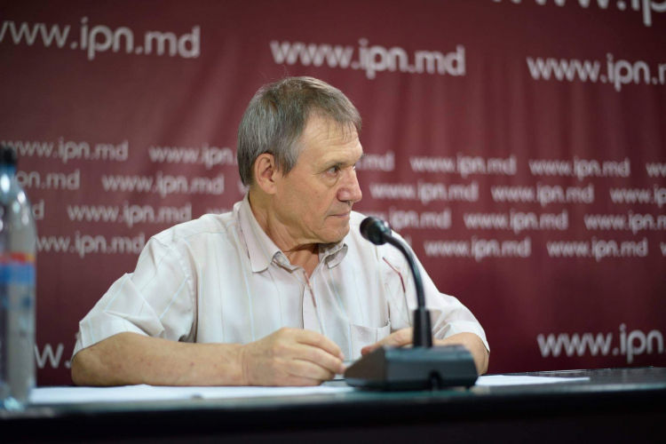 Политический комментатор Николае Негру.