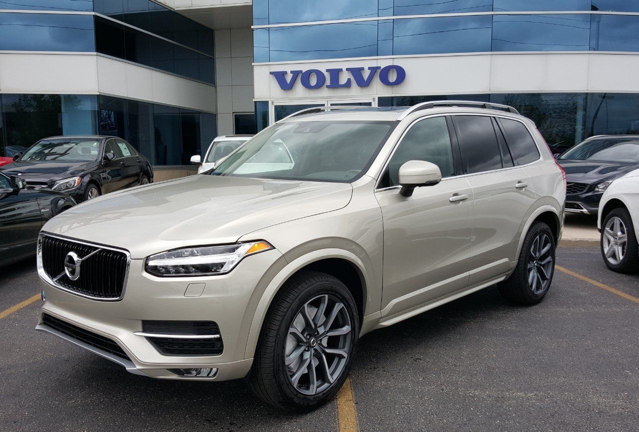 Volvo собирается к 2025 году продать до миллиона электромобилей.