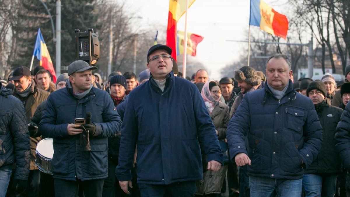 Adevăratul scop din spatele următorului protest organizat de Dodon, Usatîi și Năstase.