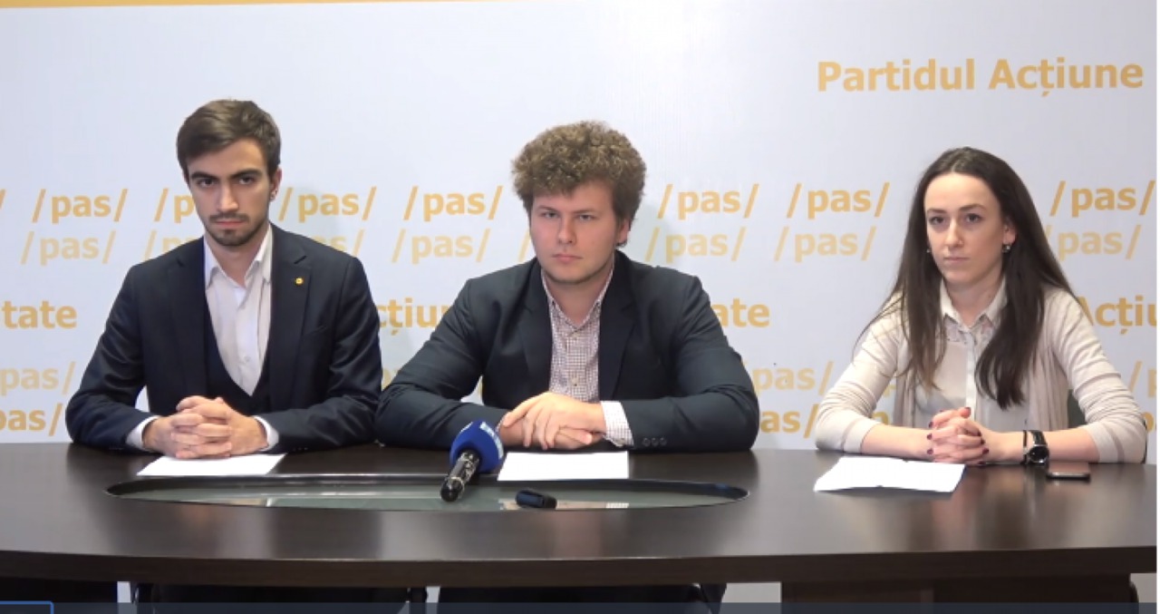 Circa 30% din tinerii Republicii Moldova planifică să plece.