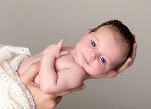В Румынии в 2016 году вне брака родились 3 из 10 младенцев. Фото: razvitie-malysha.com.
