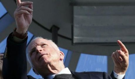 Senatori americani propun un set de sancţiuni împotriva Rusiei în urma ingerinţelor cibernetice. Foto: AP