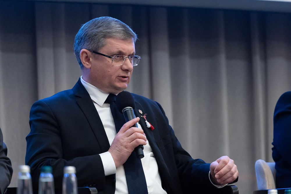 Гросу анонсировал новые меры борьбы с влиянием на предстоящих выборах.