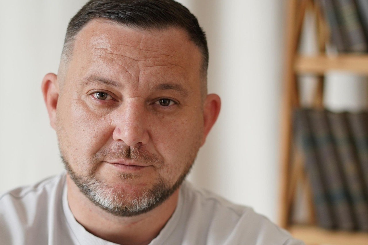 Gabriel Călin, suspectat de cumpărare de voturi, eliberat și plasat în arest la domiciliu.