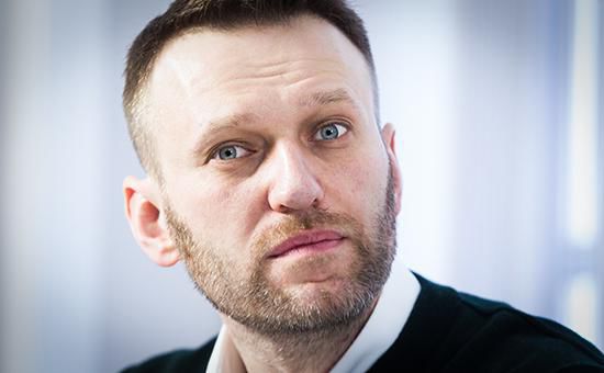 «Не думаю, что поставки оружия, летального оружия, кардинально изменят ситуацию», — сказал оппозиционер.