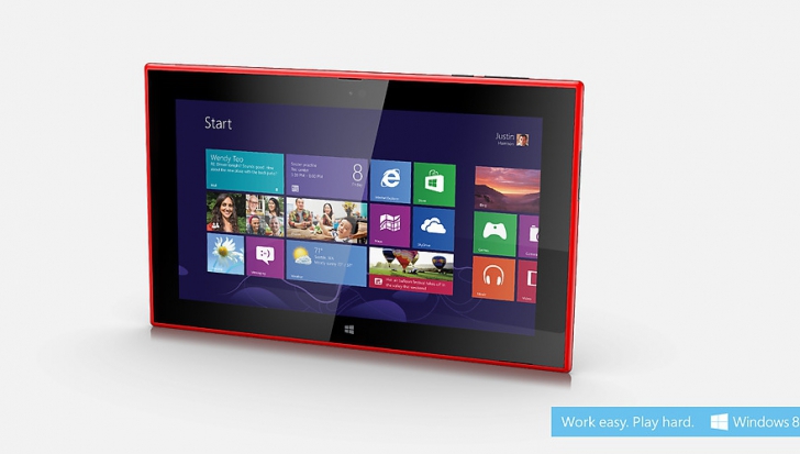 Tableta Lumia 2520 are un design similar cu smartphone-ul 1520 şi este echipată cu un ecran de 10 inci.